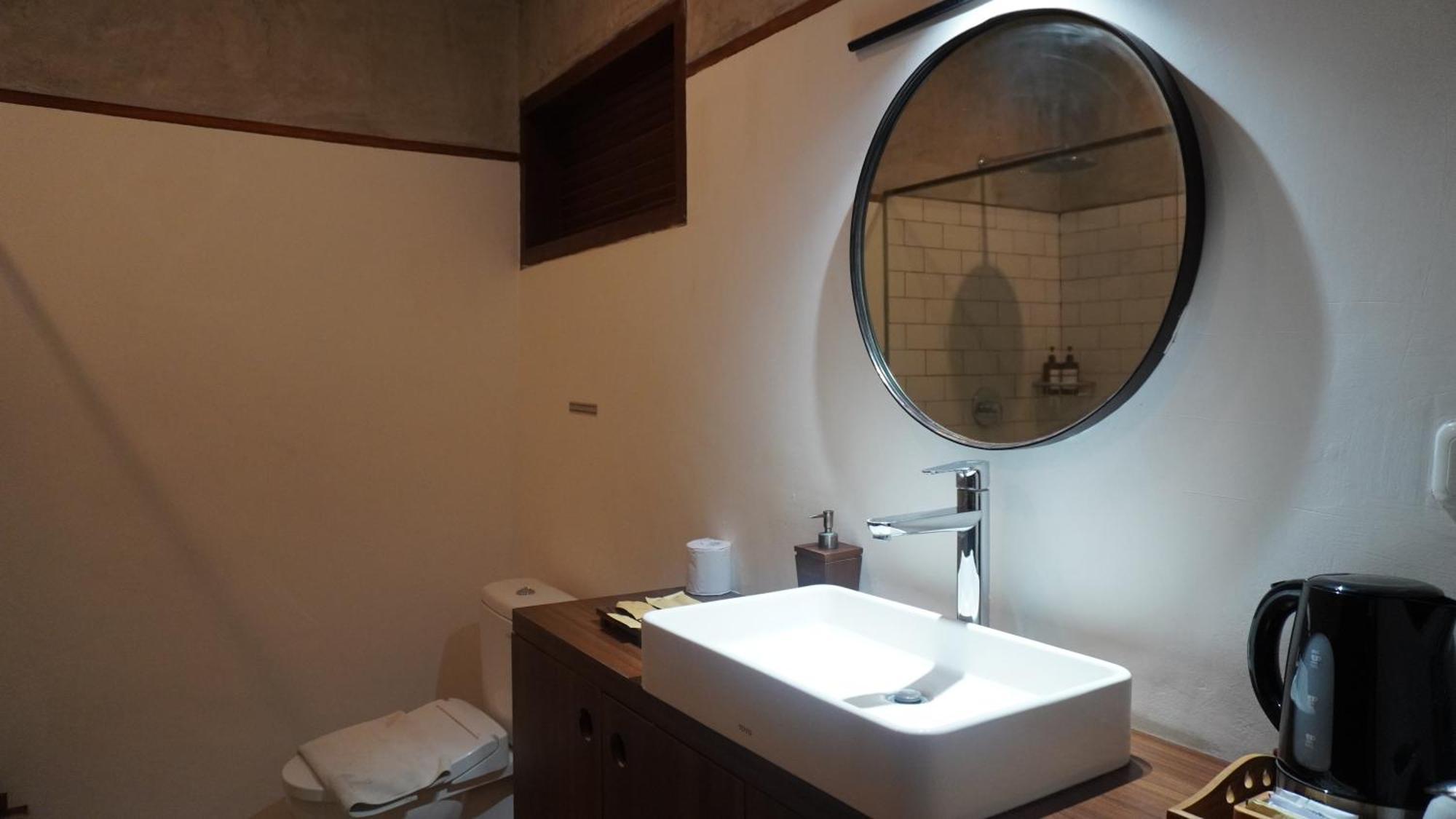 Ratan Uluwatu Hotel And Villas Buitenkant foto