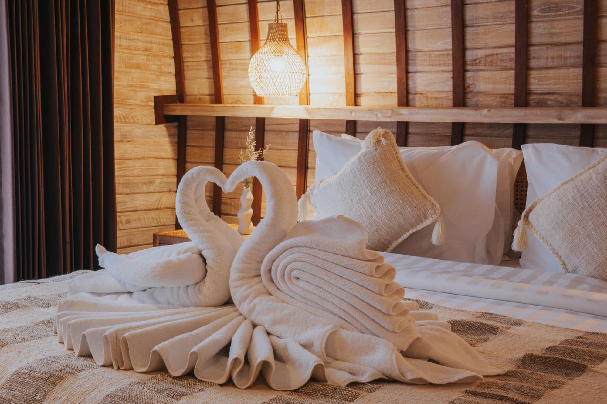 Ratan Uluwatu Hotel And Villas Buitenkant foto