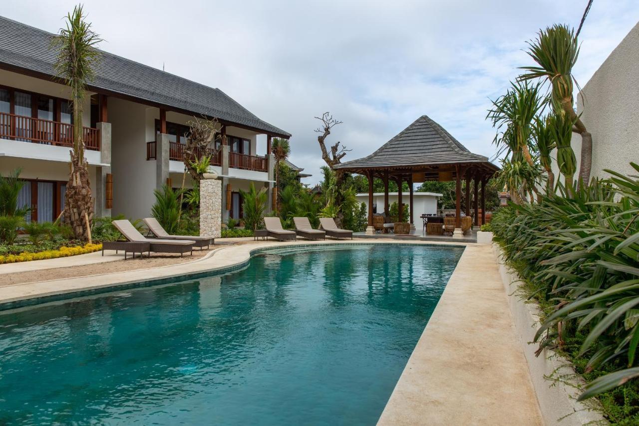 Ratan Uluwatu Hotel And Villas Buitenkant foto