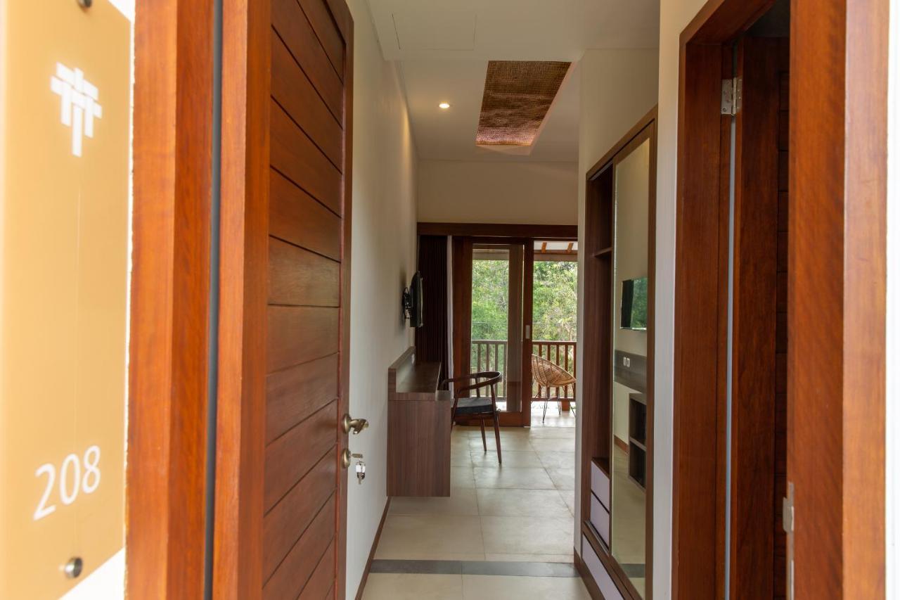 Ratan Uluwatu Hotel And Villas Buitenkant foto